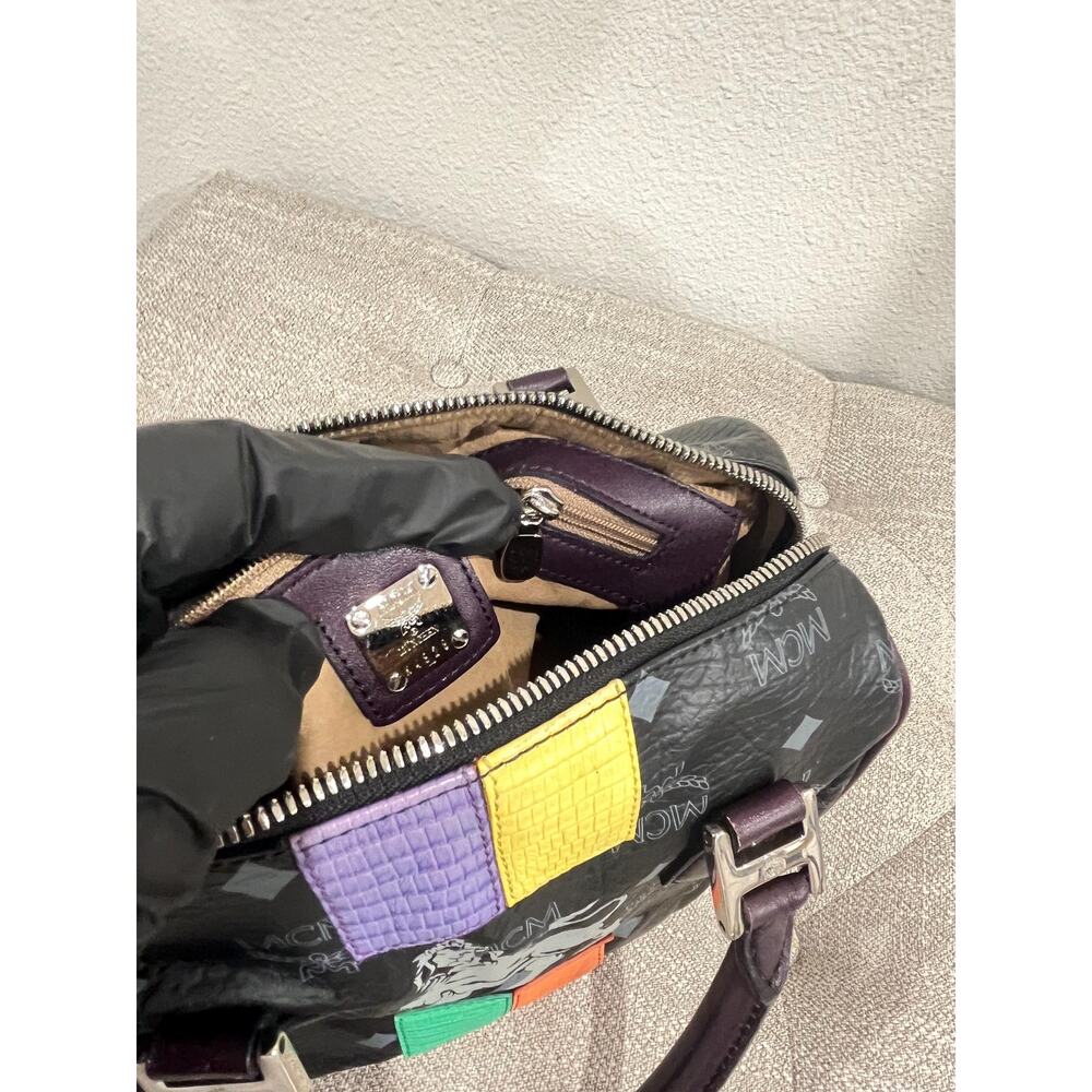 MCM vintage lion princess Boston bag - Picture 13 of 13